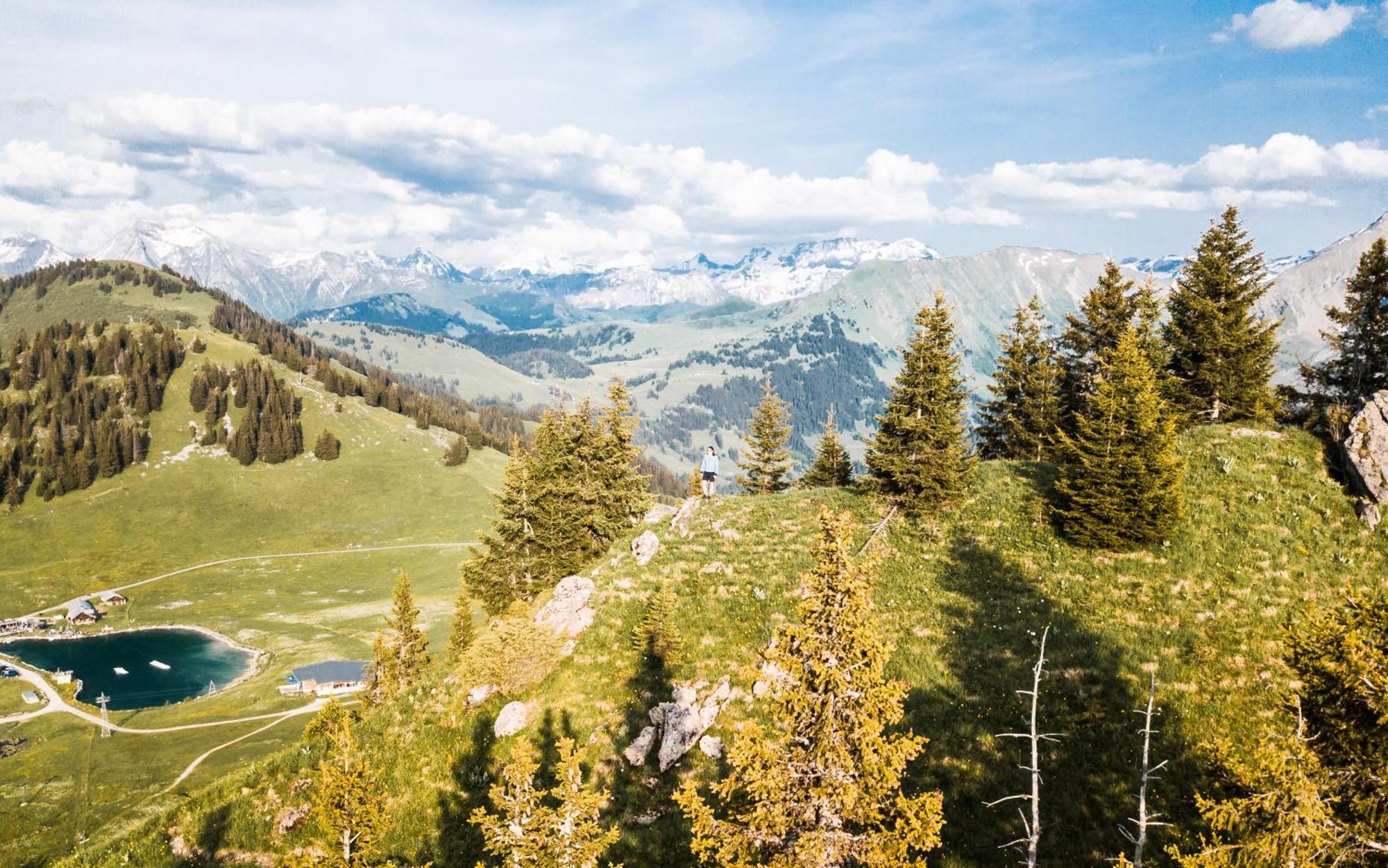 Saanen Gstaad Youth Hostel Eksteriør billede